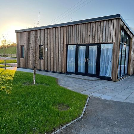 Killyfole Lakeside Lodges Corranny ภายนอก รูปภาพ