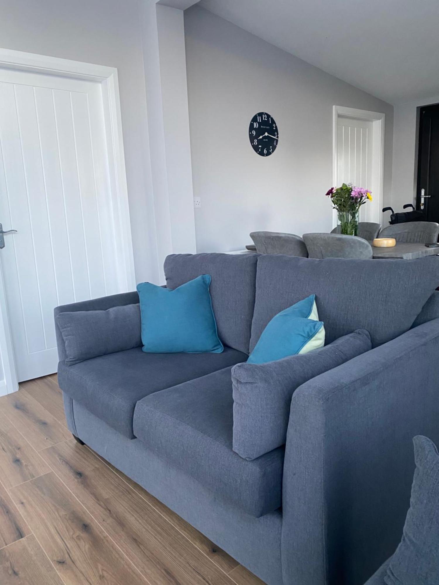 Killyfole Lakeside Lodges Corranny ภายนอก รูปภาพ