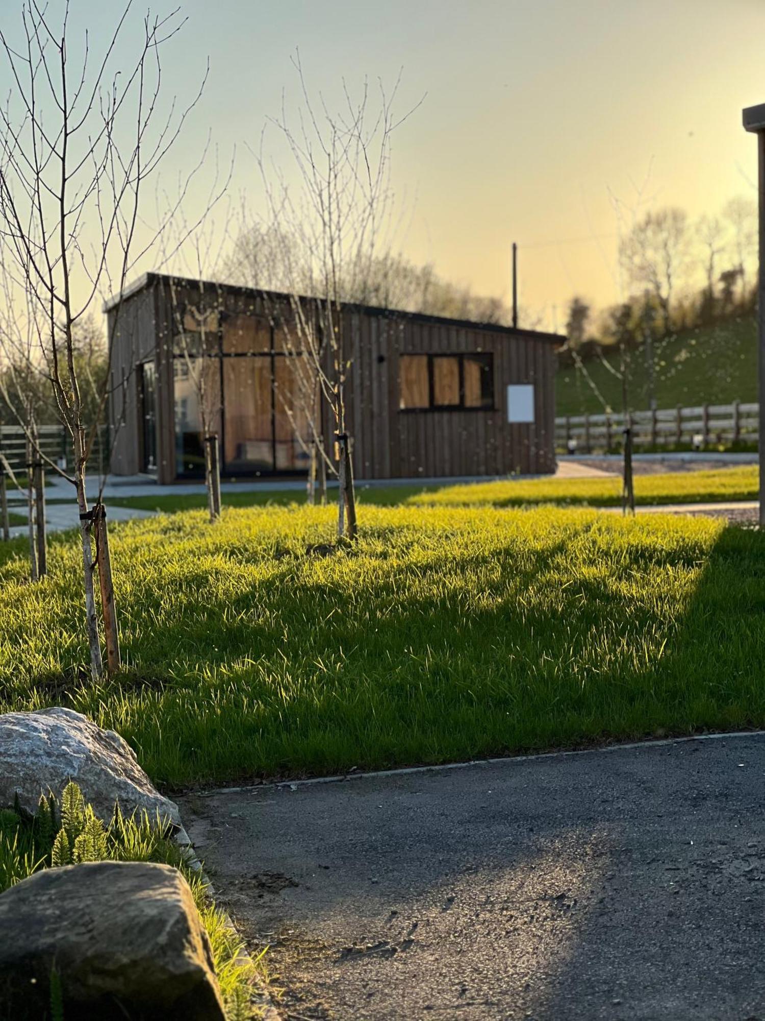 Killyfole Lakeside Lodges Corranny ภายนอก รูปภาพ