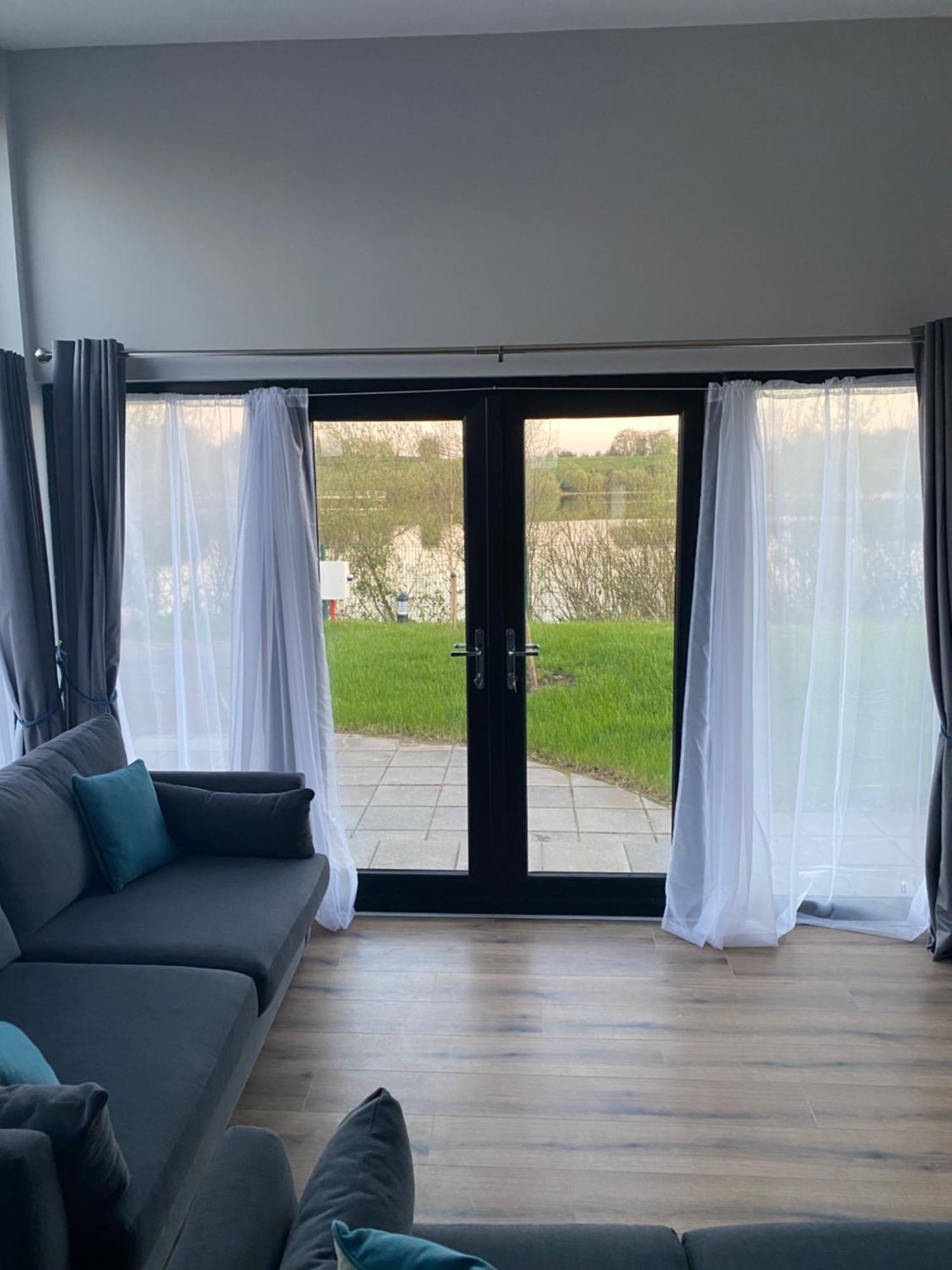 Killyfole Lakeside Lodges Corranny ภายนอก รูปภาพ